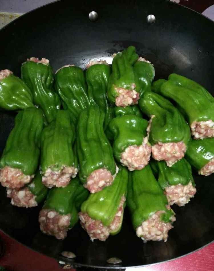 孩子最喜欢吃的辣椒塞肉，超哇塞！8661 作者:夜的第七章 帖子ID:111899 