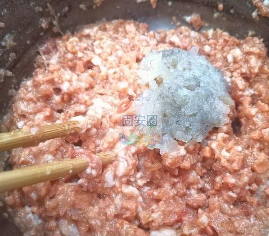 这个时候能够自己在家蒸包子。是多么美好的事情？1385 作者:屋顶的黑猫 帖子ID:144494 