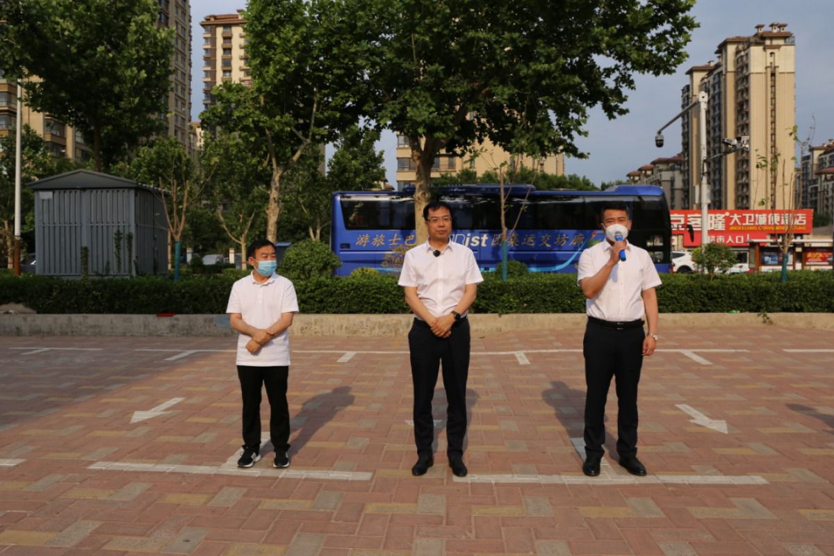 永清县在固安县进行集中隔离医学观察人员解除隔离踏上归程4305 作者:峰华花园 帖子ID:89143 永清县,进行,集中,隔离,医学