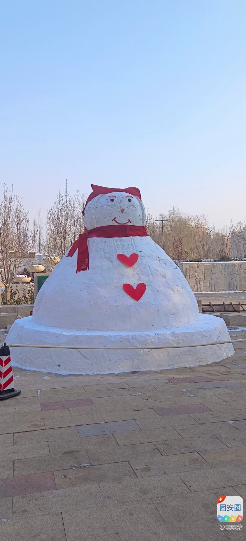 固安广场堆了一个大雪人，大家快来玩啊9846 作者:嘻嘻焙 帖子ID:270377 固安,广场,一个,大雪人,大家